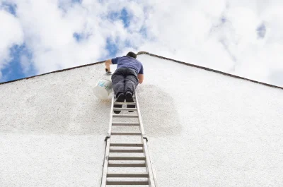 Peinture extérieure à Prunières — façades et ravalement